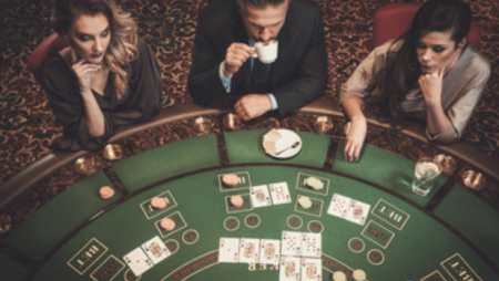 Benefits of playing online games for old age and woman